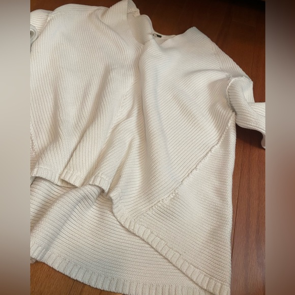 Free People oversized sweater - Picture 2 of 5